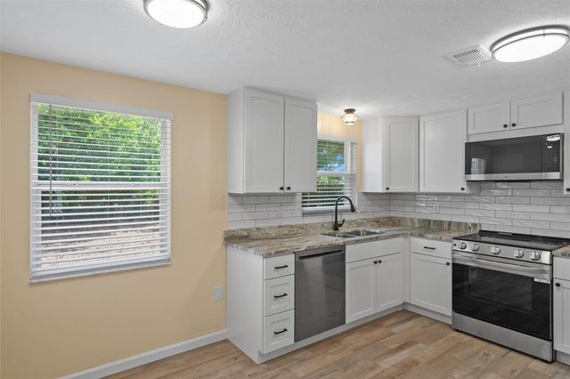 2187 DIXIE GARDEN LOOP, Holiday, FL 34690