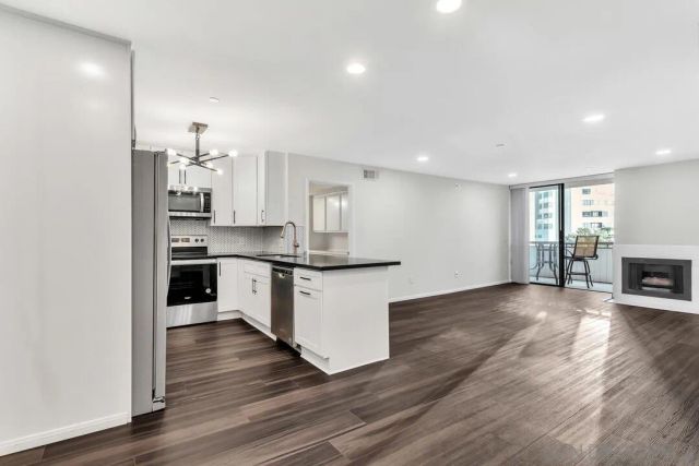 850 State St, San Diego, CA 92101