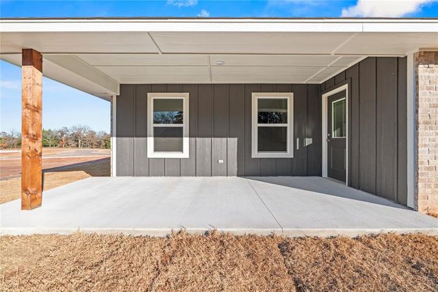 4608 Lincoln Landing, Harrah, OK 73045