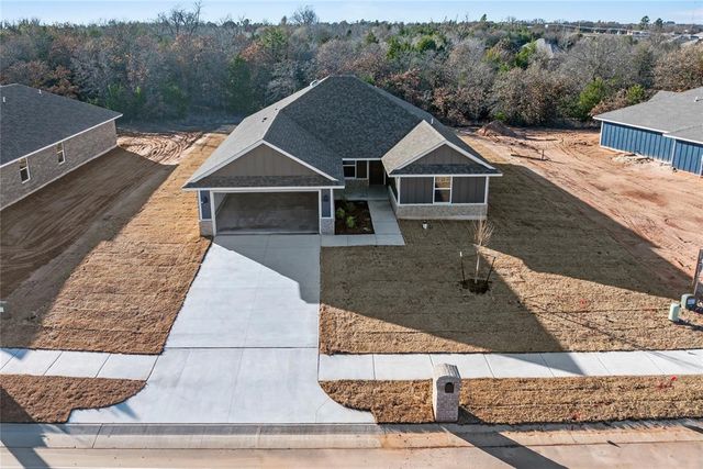 4608 Lincoln Landing, Harrah, OK 73045