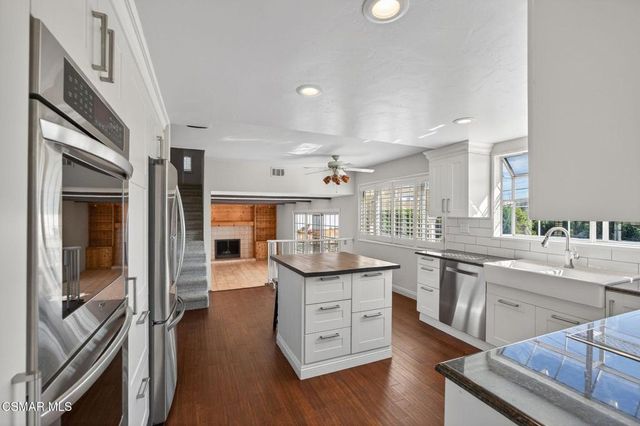 250 W Avenida De Las Flores, Thousand Oaks, CA 91360