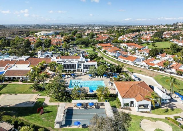 4763 Galicia Way, Oceanside, CA 92056