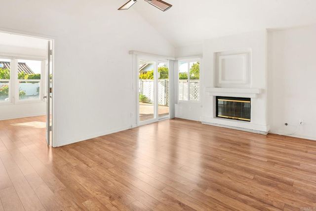 4763 Galicia Way, Oceanside, CA 92056