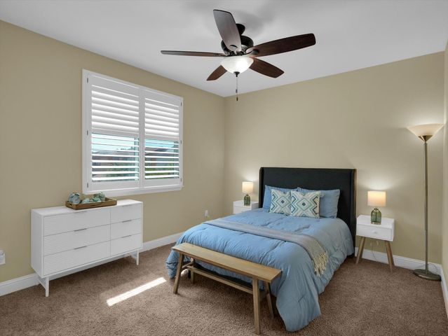 582 Pasture Ave, Lathrop, CA 95330