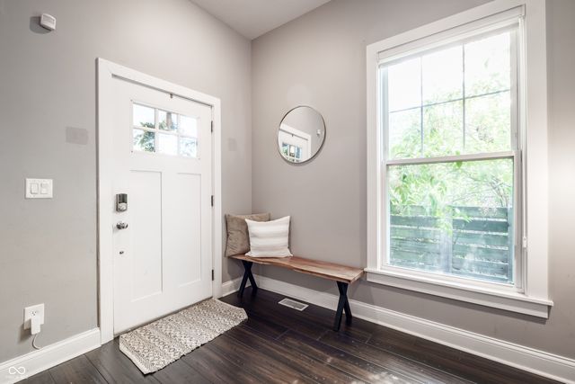 1537 Hoyt Avenue, Indianapolis, IN 46203
