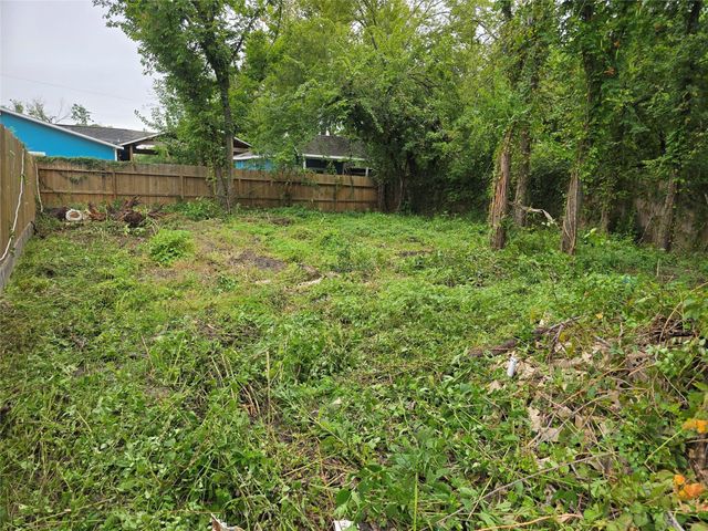 8930 Hollock Street, Houston, TX 77075