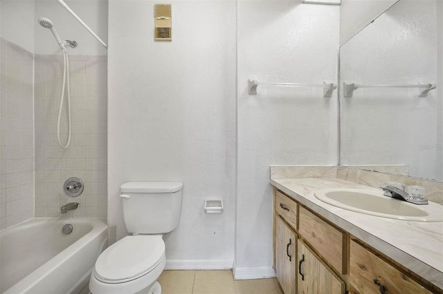 12062 TIFT CIRCLE, Orlando, FL 32826