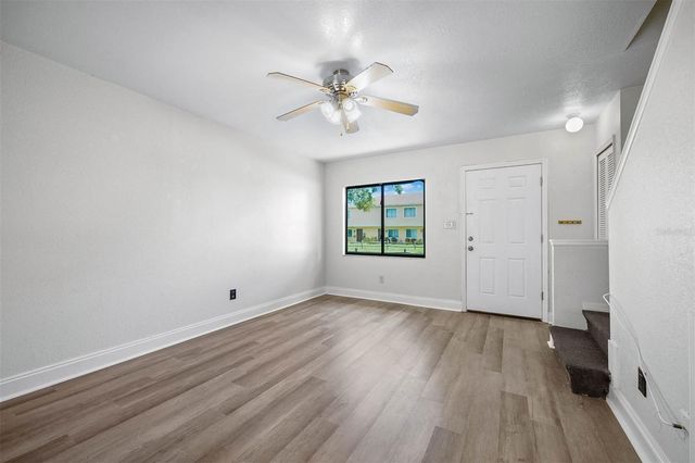 12062 TIFT CIRCLE, Orlando, FL 32826