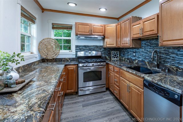 19485 E Dogwood Court, Claremore, OK 74019