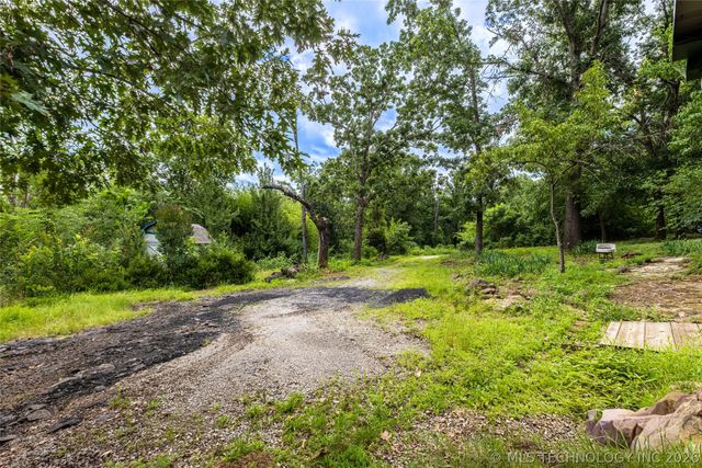 19485 E Dogwood Court, Claremore, OK 74019
