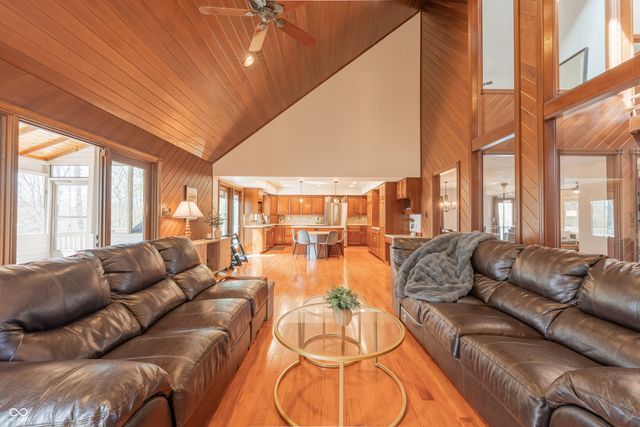 2310 E Plateau Place, Bloomington, IN 47401