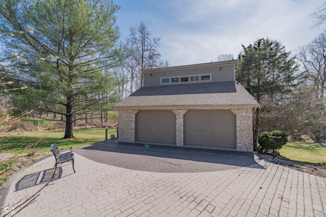 2310 E Plateau Place, Bloomington, IN 47401