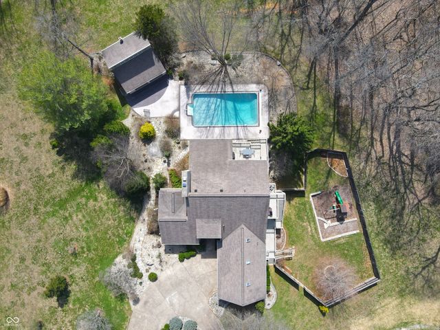 2310 E Plateau Place, Bloomington, IN 47401