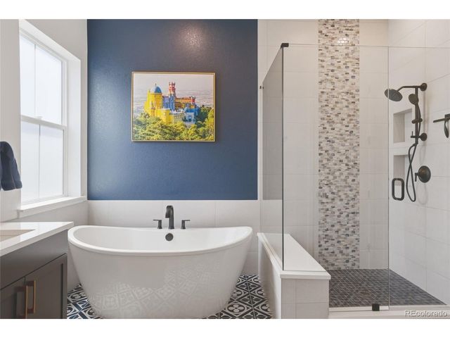 2104 Bellcove Dr, Castle Rock, CO 80108