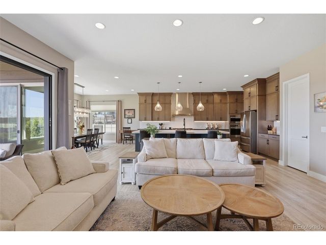 2104 Bellcove Dr, Castle Rock, CO 80108