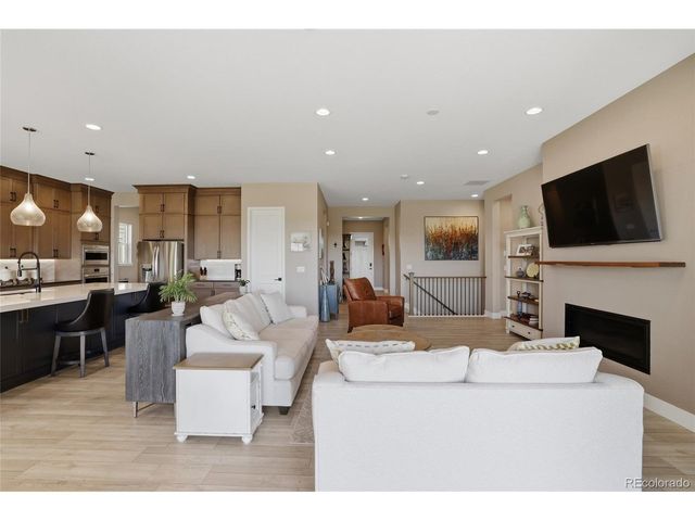2104 Bellcove Dr, Castle Rock, CO 80108
