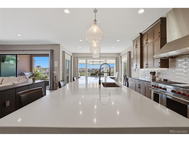 2104 Bellcove Dr, Castle Rock, CO 80108