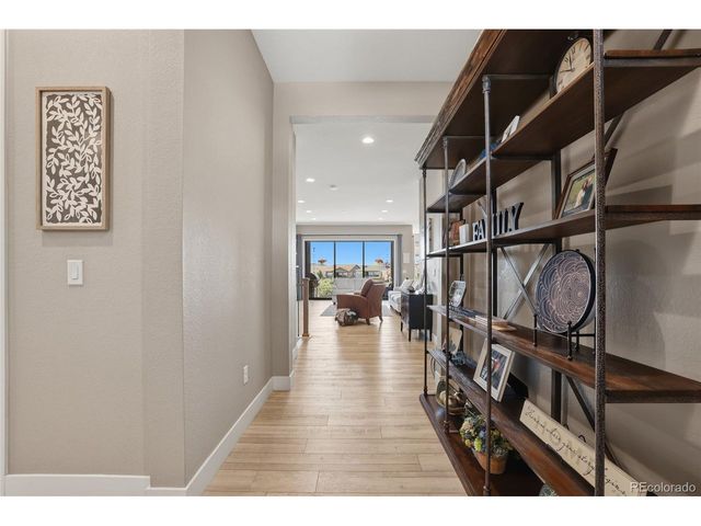 2104 Bellcove Dr, Castle Rock, CO 80108