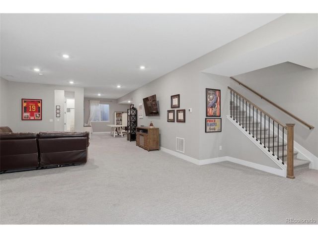 2104 Bellcove Dr, Castle Rock, CO 80108