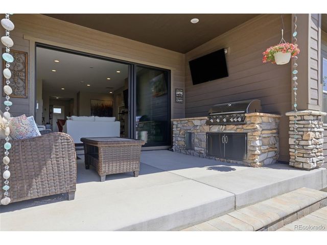 2104 Bellcove Dr, Castle Rock, CO 80108