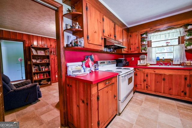 6136 Washington Street SW, Covington, GA 30014