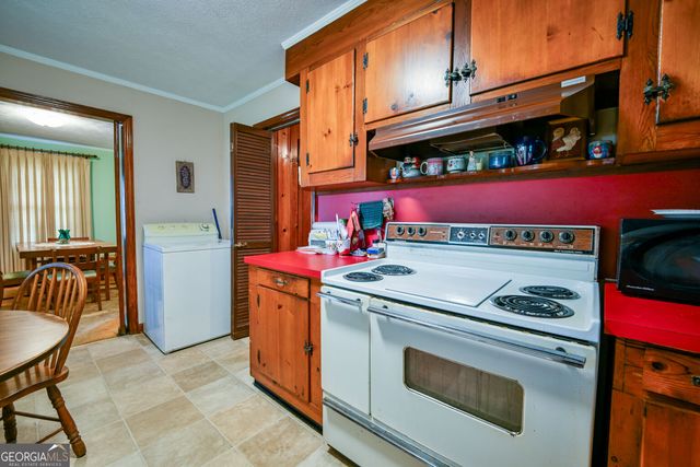 6136 Washington Street SW, Covington, GA 30014