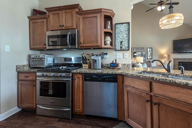 10287 VERANDA WOODS CV, Lakeland, TN 38002