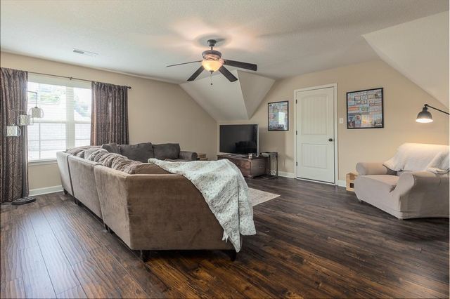 10287 VERANDA WOODS CV, Lakeland, TN 38002