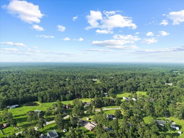 150 County Road 6401, Dayton, TX 77535