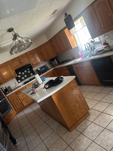 1734 Sutherland Drive, Forrest City, AR 72335