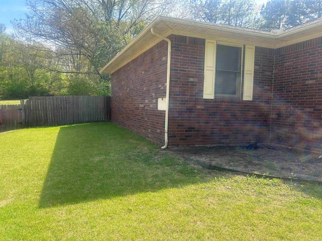 1734 Sutherland Drive, Forrest City, AR 72335