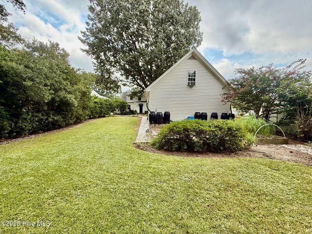 3340 North Green Street, Farmville, NC 27828