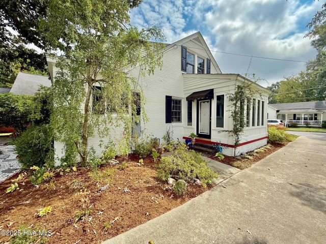 3340 North Green Street, Farmville, NC 27828