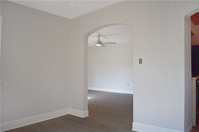 905 Burchfield Rd, Shaler, PA 15101