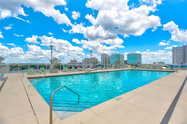 150 E ROBINSON STREET 2005, Orlando, FL 32801
