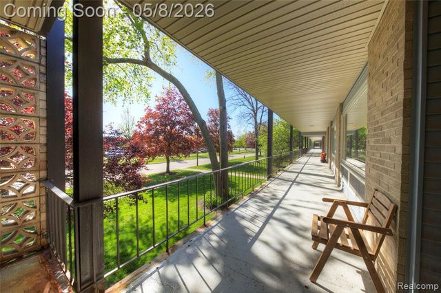 15075 Hubbard Street 12, Livonia, MI 48154