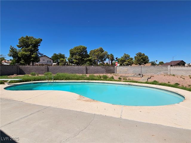 4525 Troy Street, Las Vegas, NV 89103