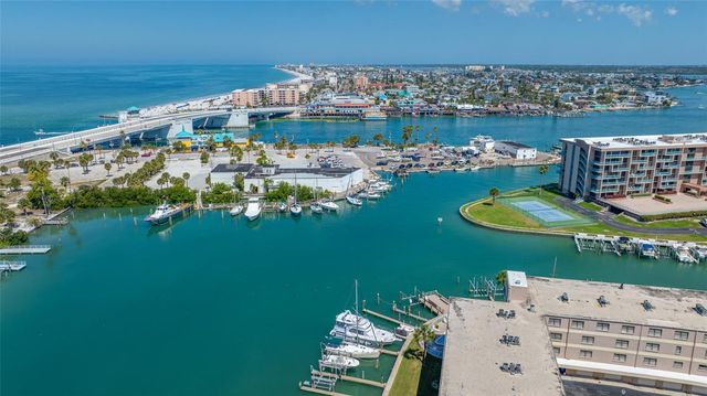 12424 CAPRI CIRCLE N 5, Treasure Island, FL 33706