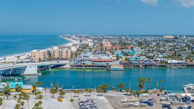 12424 CAPRI CIRCLE N 5, Treasure Island, FL 33706