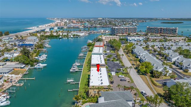 12424 CAPRI CIRCLE N 5, Treasure Island, FL 33706