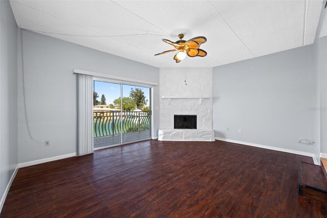 12424 CAPRI CIRCLE N 5, Treasure Island, FL 33706