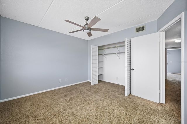 12424 CAPRI CIRCLE N 5, Treasure Island, FL 33706