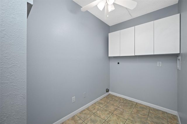 12424 CAPRI CIRCLE N 5, Treasure Island, FL 33706