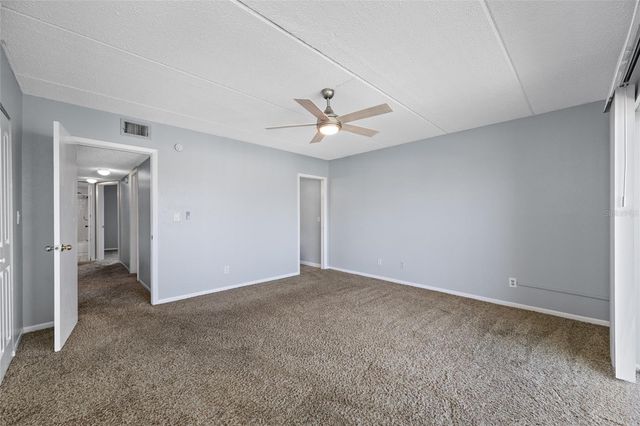 12424 CAPRI CIRCLE N 5, Treasure Island, FL 33706