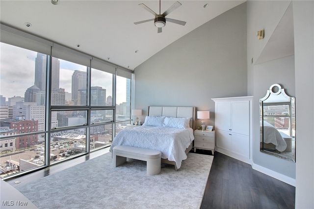 701 W Lakeside Avenue 1301, Cleveland, OH 44113