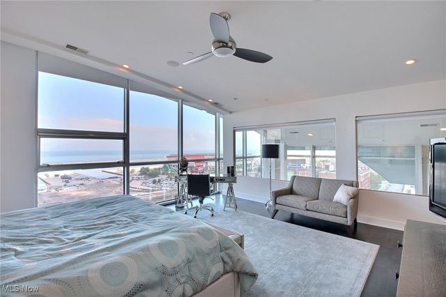 701 W Lakeside Avenue 1301, Cleveland, OH 44113