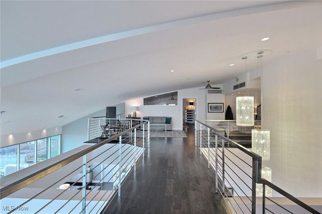 701 W Lakeside Avenue 1301, Cleveland, OH 44113