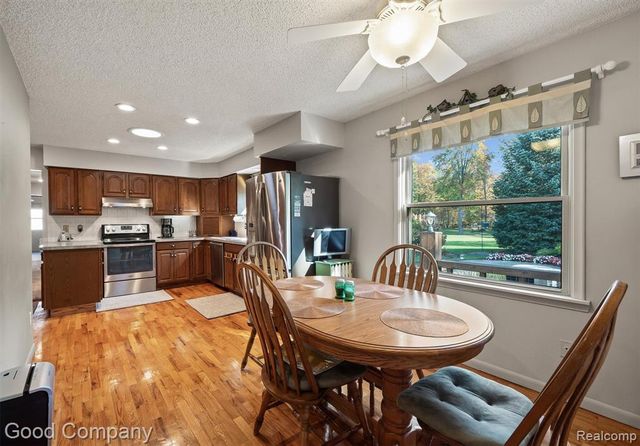 7200 N Seymour Road, Flushing, MI 48433