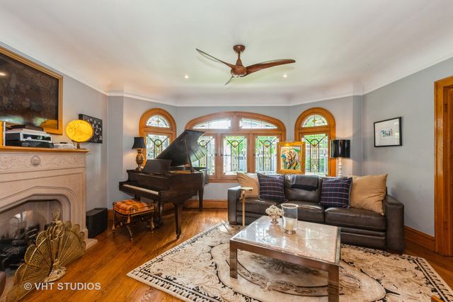 3621 Madison Avenue, Brookfield, IL 60513