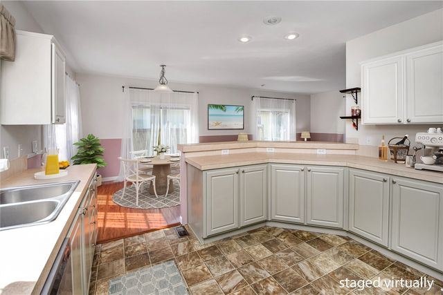 1707 Ginger Place E, Port Orchard, WA 98366